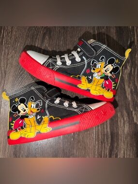 Disney Mickey Mouse & Pluto Toddler High Top Sneakers Size 10C